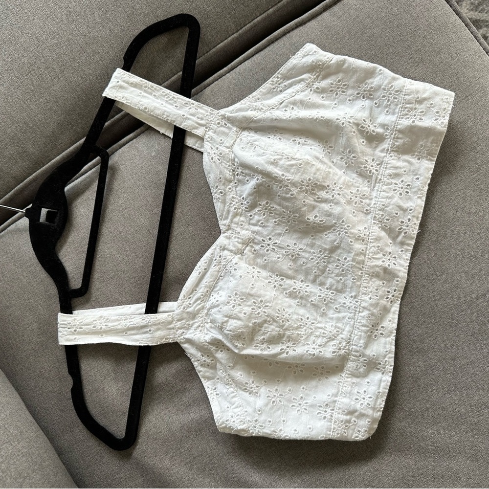 Aerie Cropped Floral Detail Top​​​ - Picture 2 of 5